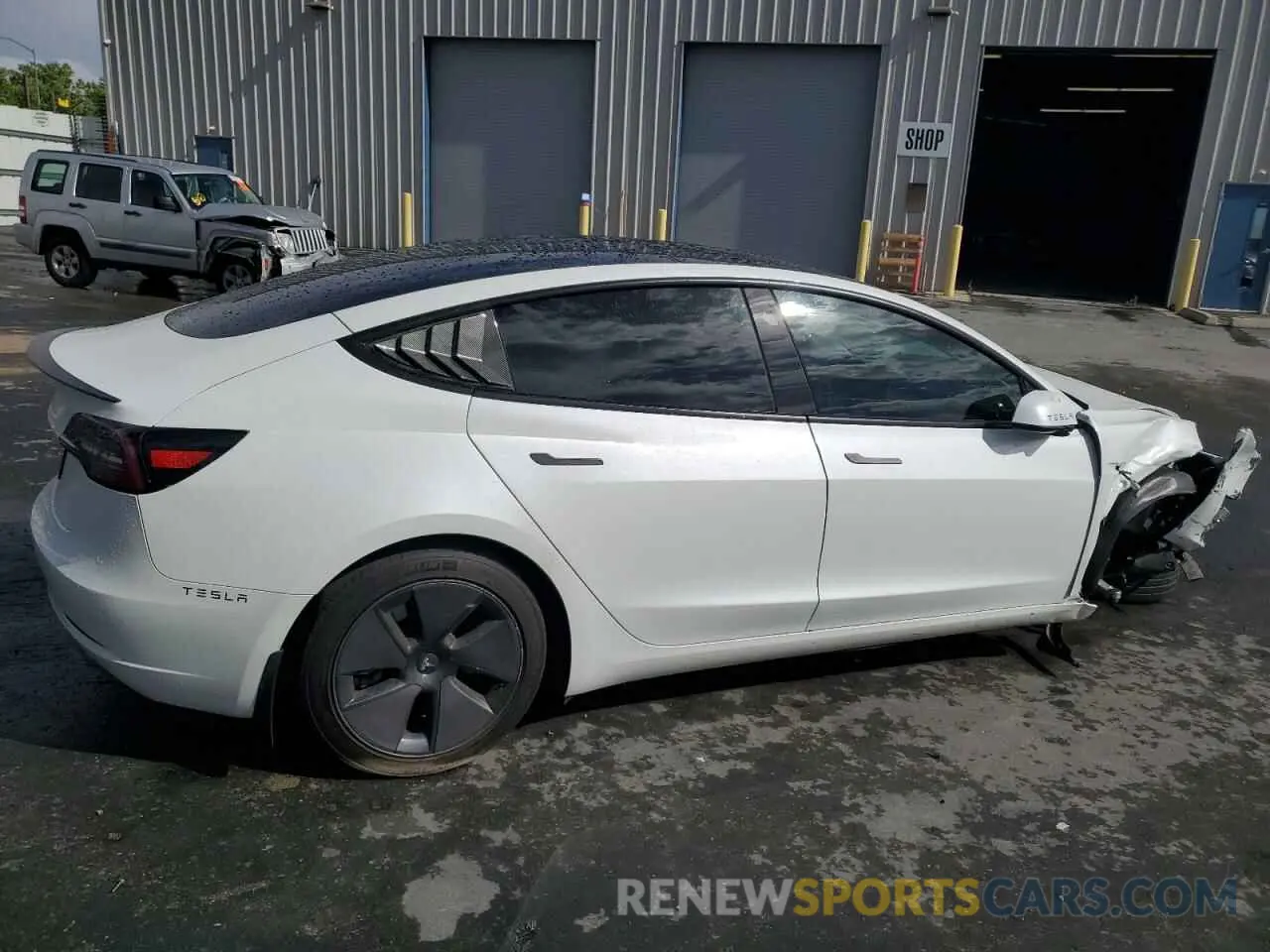 3 Фотография поврежденного автомобиля 5YJ3E1EA8PF556901 TESLA MODEL 3 2023