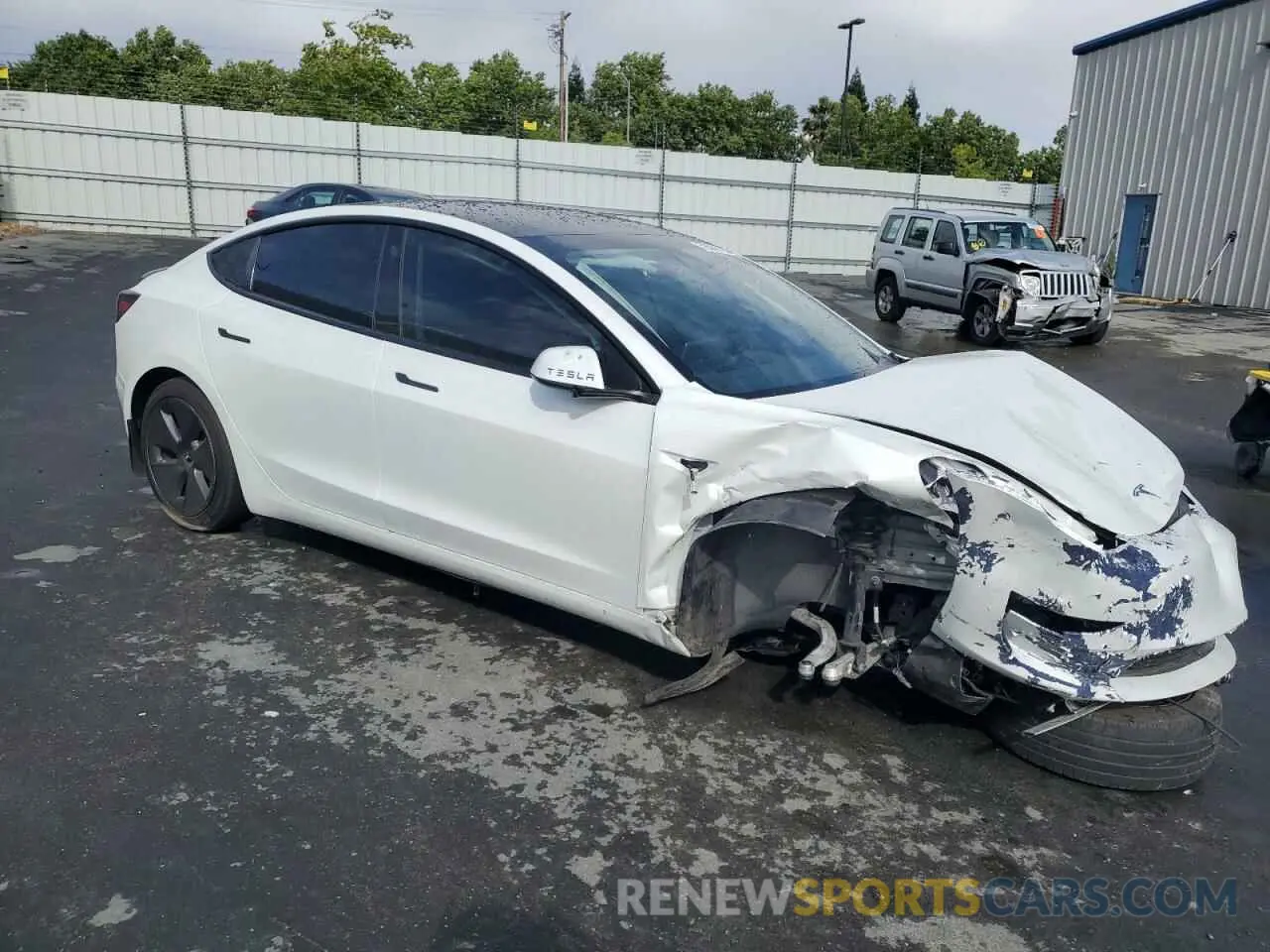 4 Фотография поврежденного автомобиля 5YJ3E1EA8PF556901 TESLA MODEL 3 2023
