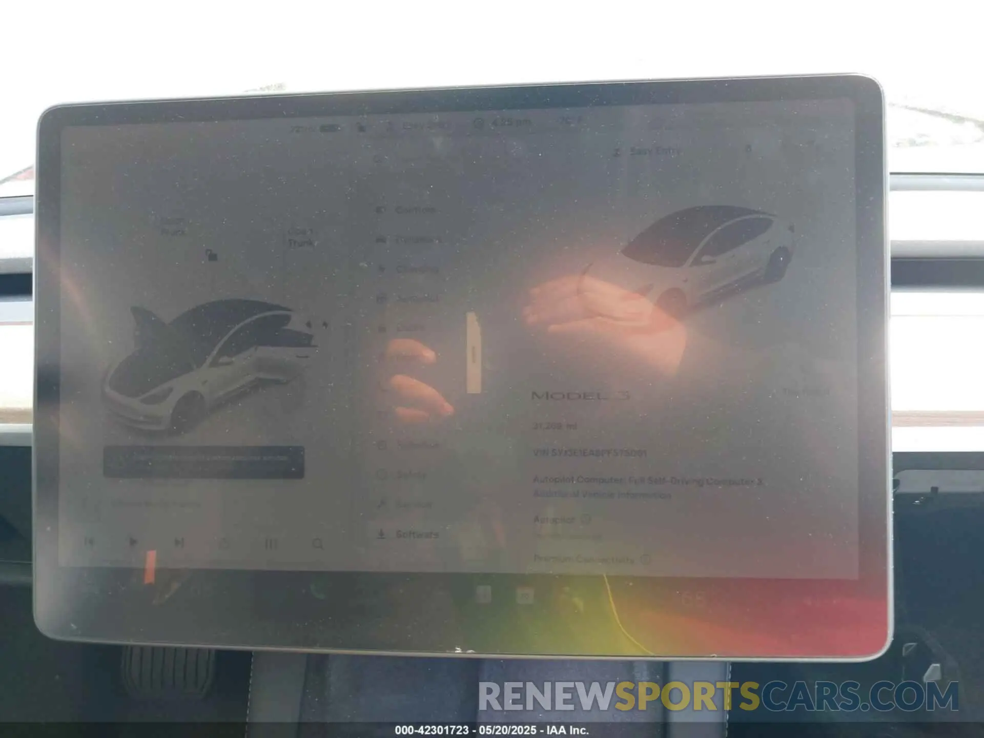 17 Фотография поврежденного автомобиля 5YJ3E1EA8PF575061 TESLA MODEL 3 2023