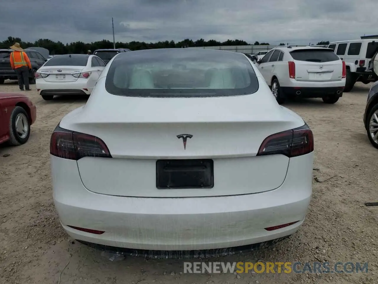 6 Фотография поврежденного автомобиля 5YJ3E1EA8PF590059 TESLA MODEL 3 2023