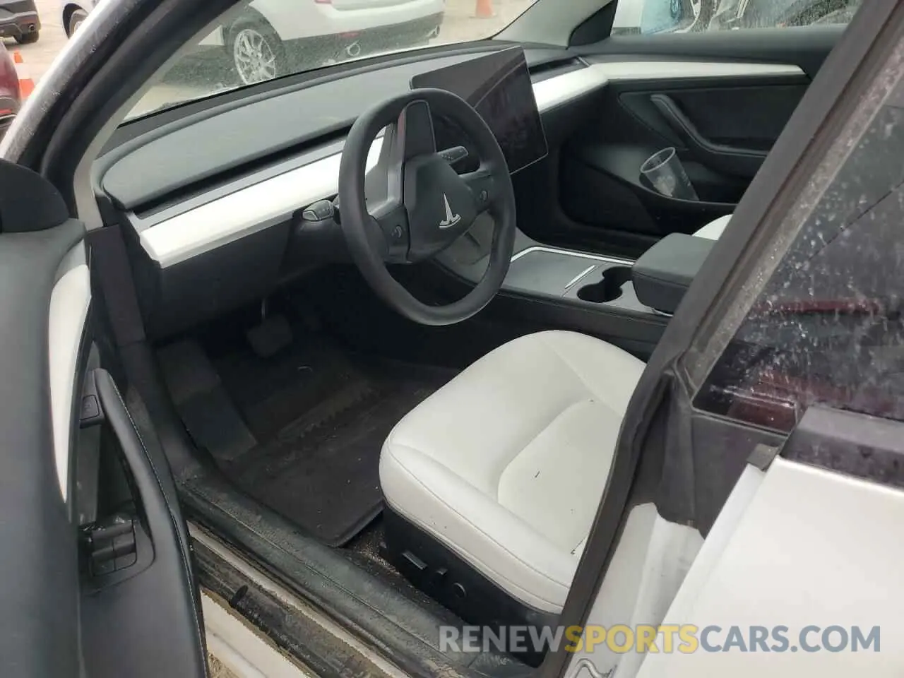 8 Фотография поврежденного автомобиля 5YJ3E1EA8PF590059 TESLA MODEL 3 2023