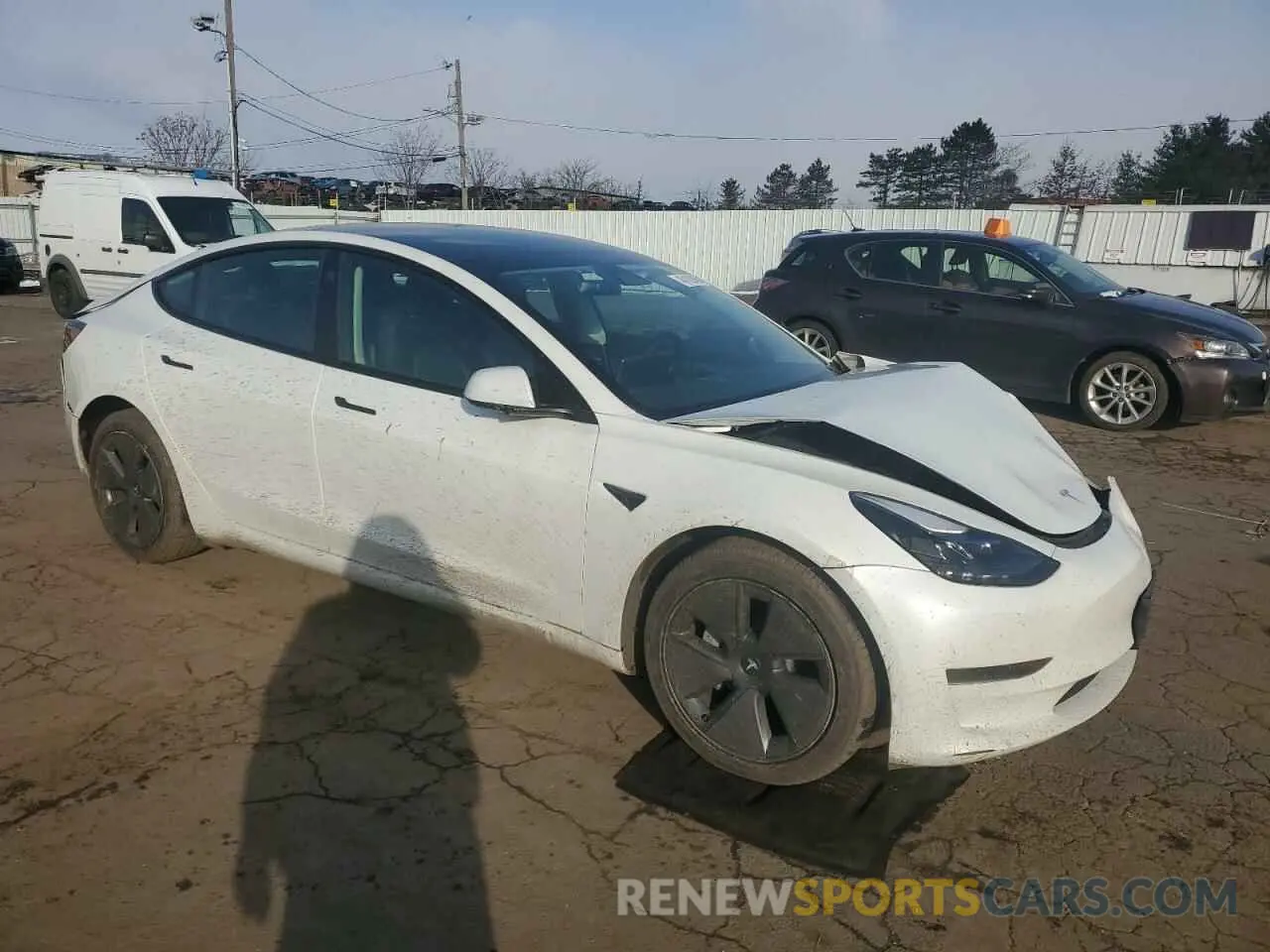 4 Photograph of a damaged car 5YJ3E1EA8PF600458 TESLA MODEL 3 2023