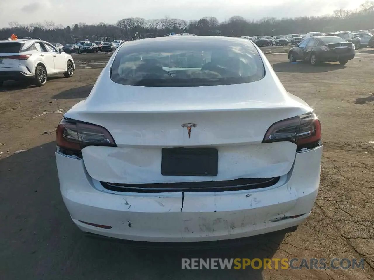 6 Photograph of a damaged car 5YJ3E1EA8PF600458 TESLA MODEL 3 2023