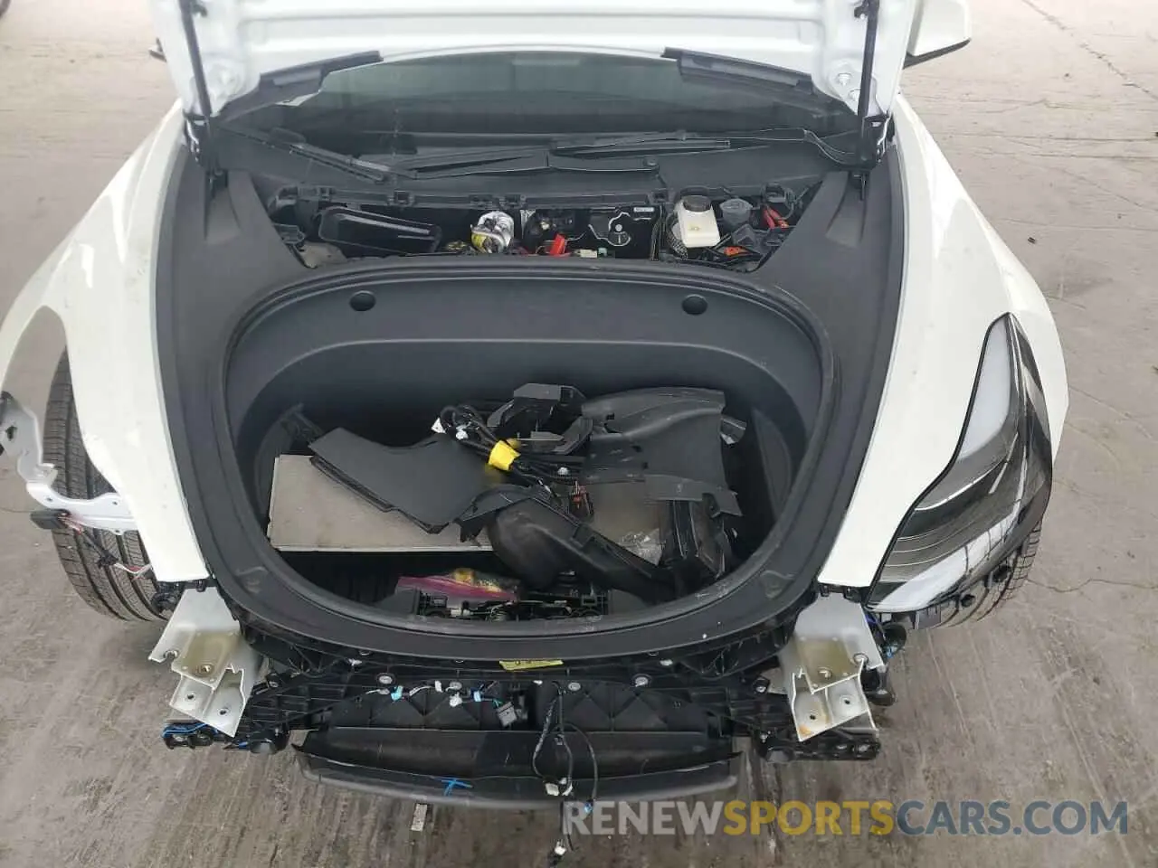 11 Photograph of a damaged car 5YJ3E1EA8PF601514 TESLA MODEL 3 2023