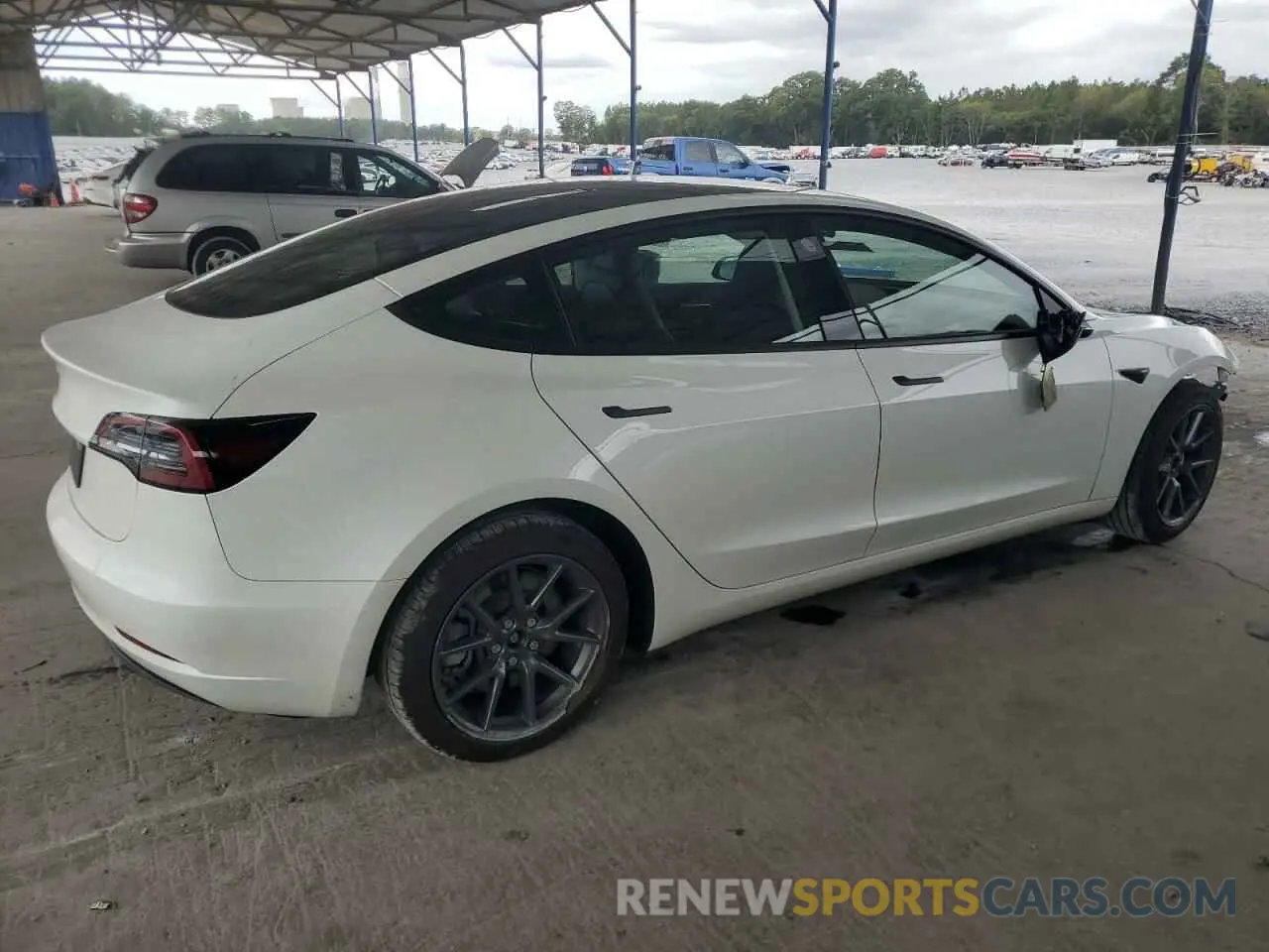 3 Photograph of a damaged car 5YJ3E1EA8PF601514 TESLA MODEL 3 2023