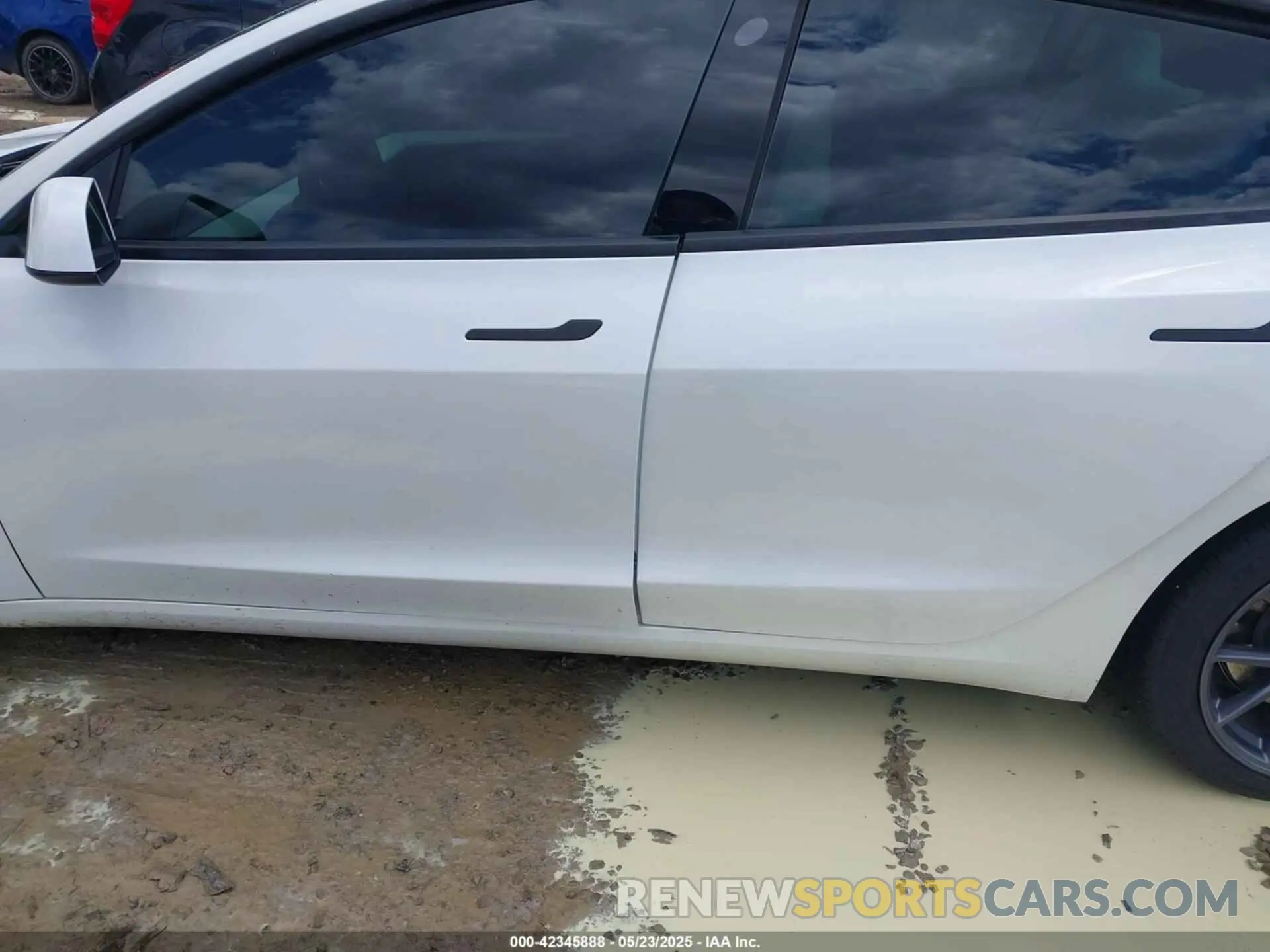 14 Фотография поврежденного автомобиля 5YJ3E1EA8PF608429 TESLA MODEL 3 2023