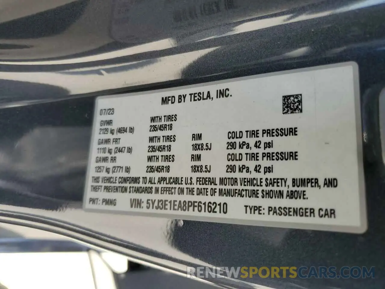 14 Photograph of a damaged car 5YJ3E1EA8PF616210 TESLA MODEL 3 2023