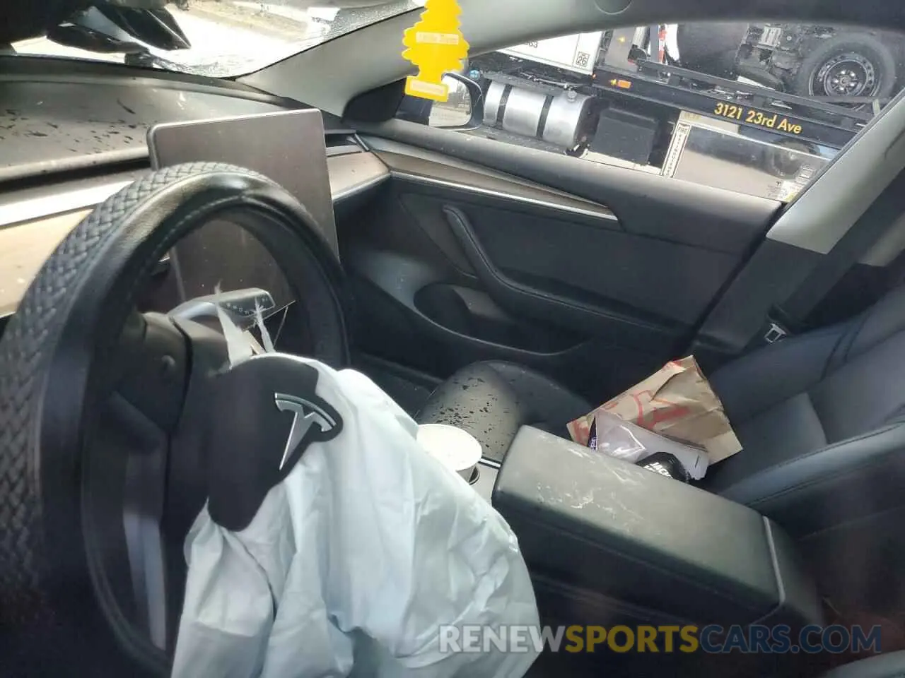 8 Фотография поврежденного автомобиля 5YJ3E1EA8PF626090 TESLA MODEL 3 2023
