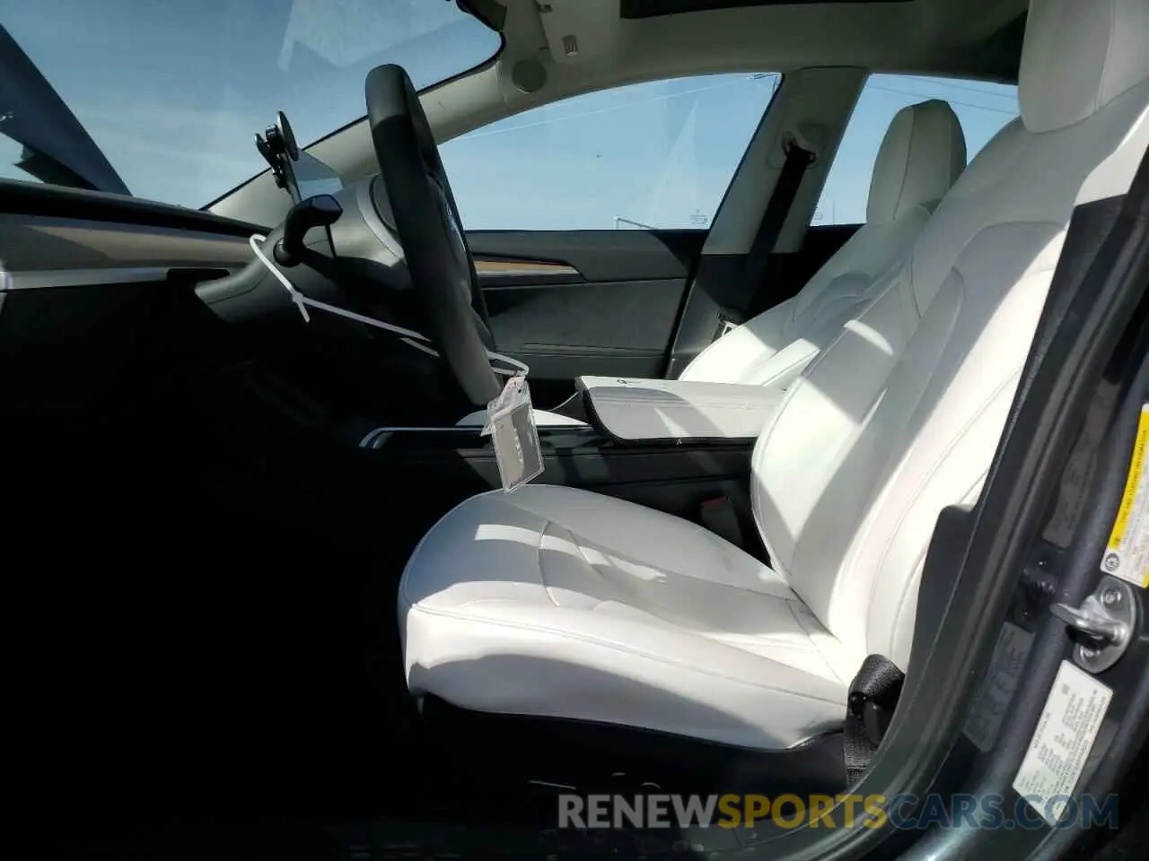 7 Фотография поврежденного автомобиля 5YJ3E1EA8PF648073 TESLA MODEL 3 2023