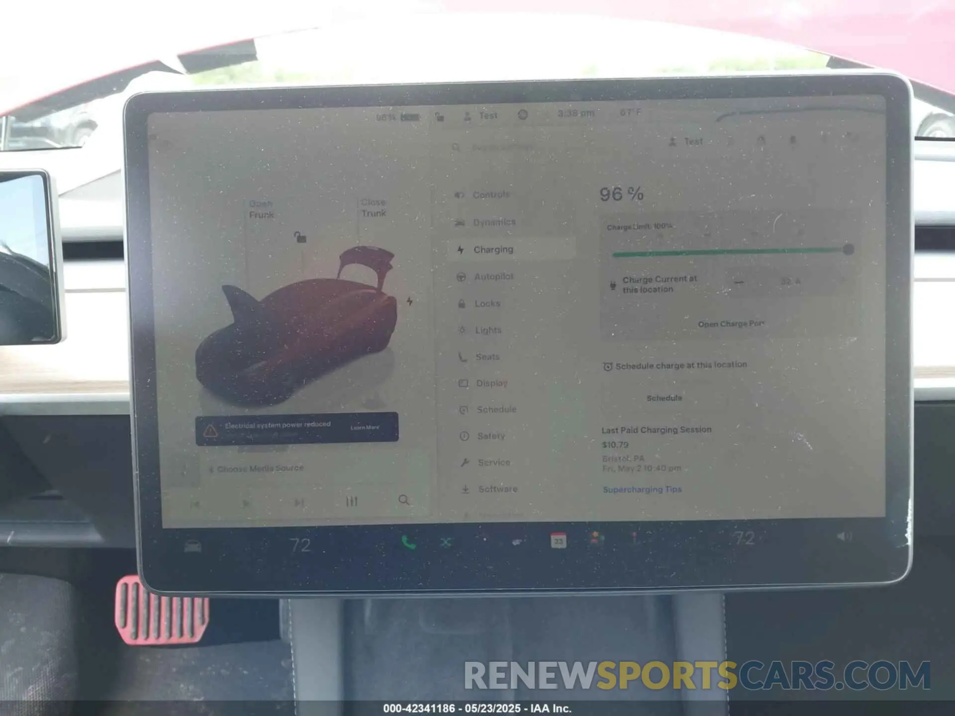 17 Photograph of a damaged car 5YJ3E1EA8PF663141 TESLA MODEL 3 2023