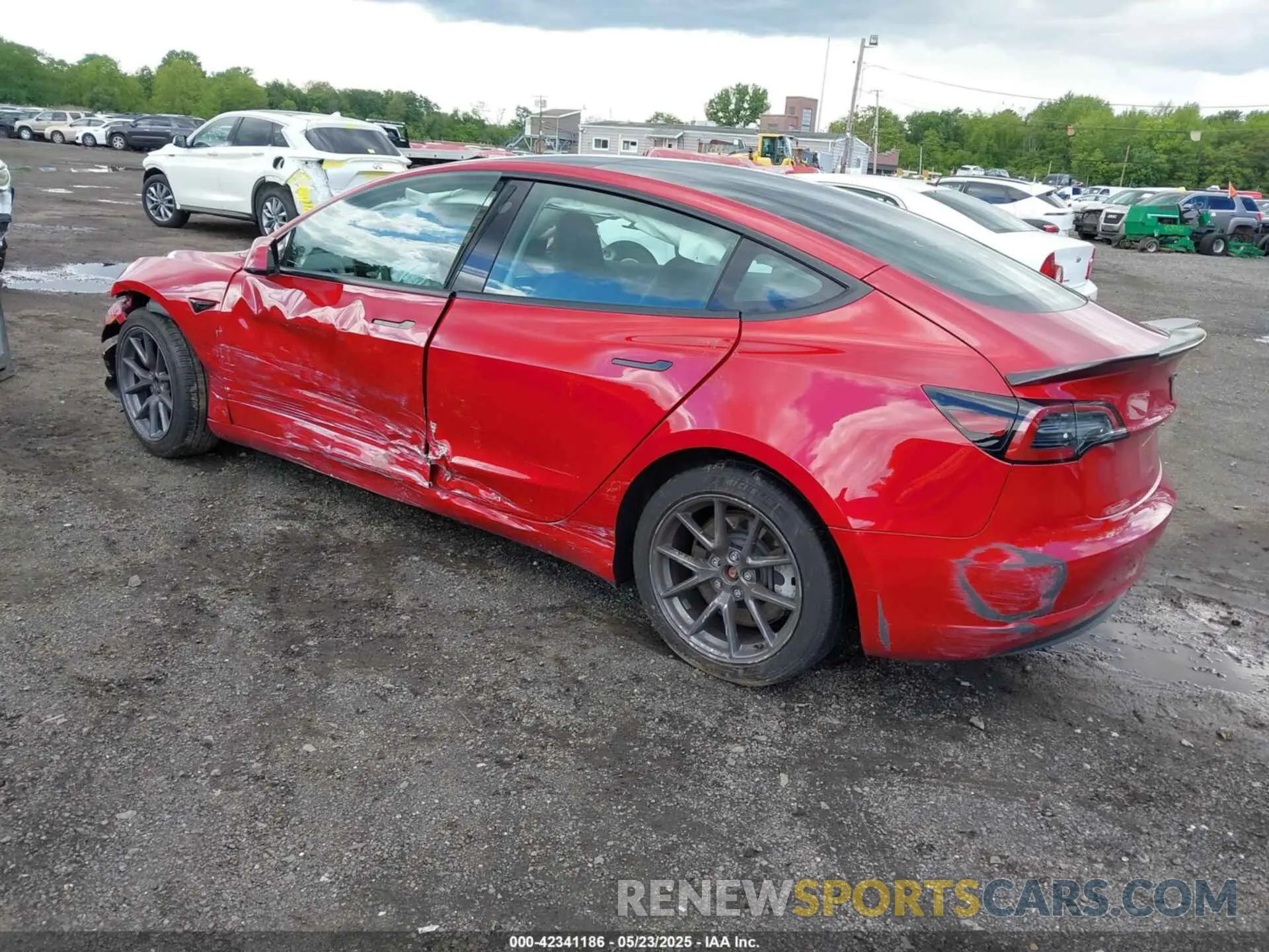 3 Photograph of a damaged car 5YJ3E1EA8PF663141 TESLA MODEL 3 2023