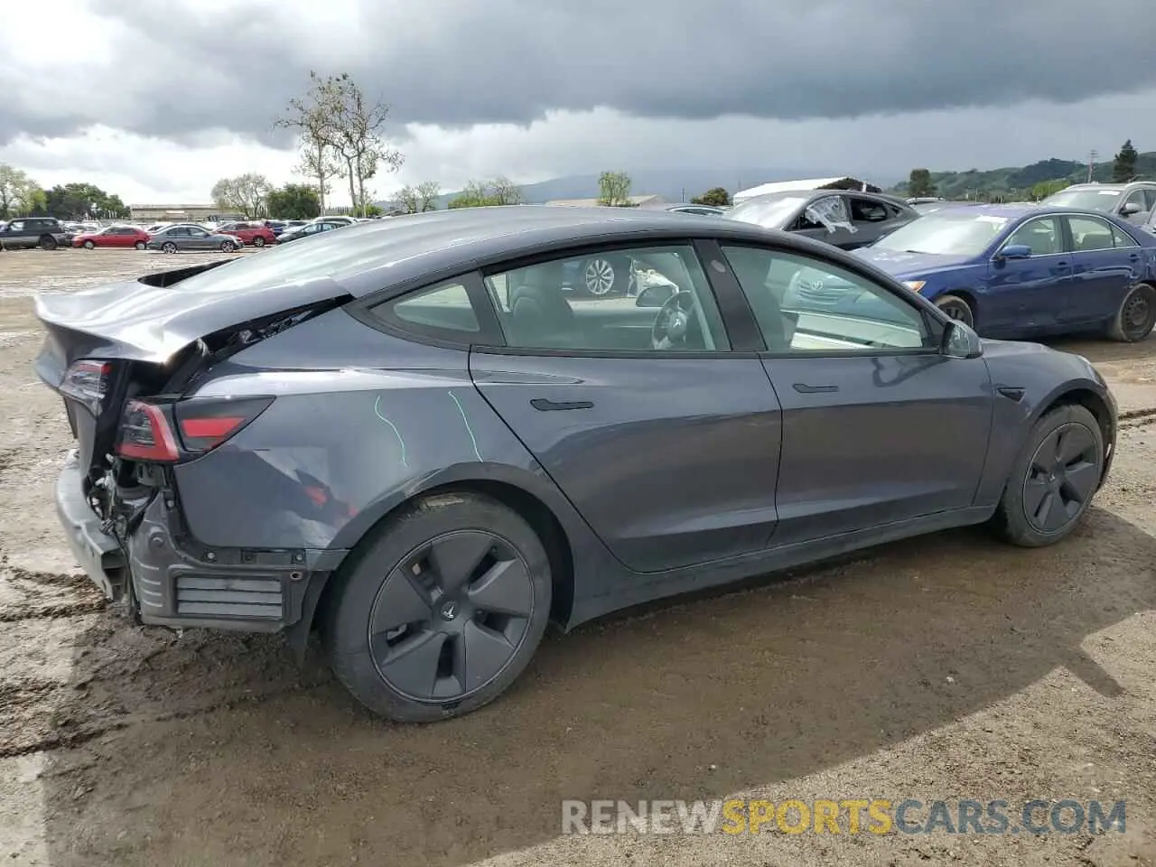 3 Фотография поврежденного автомобиля 5YJ3E1EA8PF677153 TESLA MODEL 3 2023