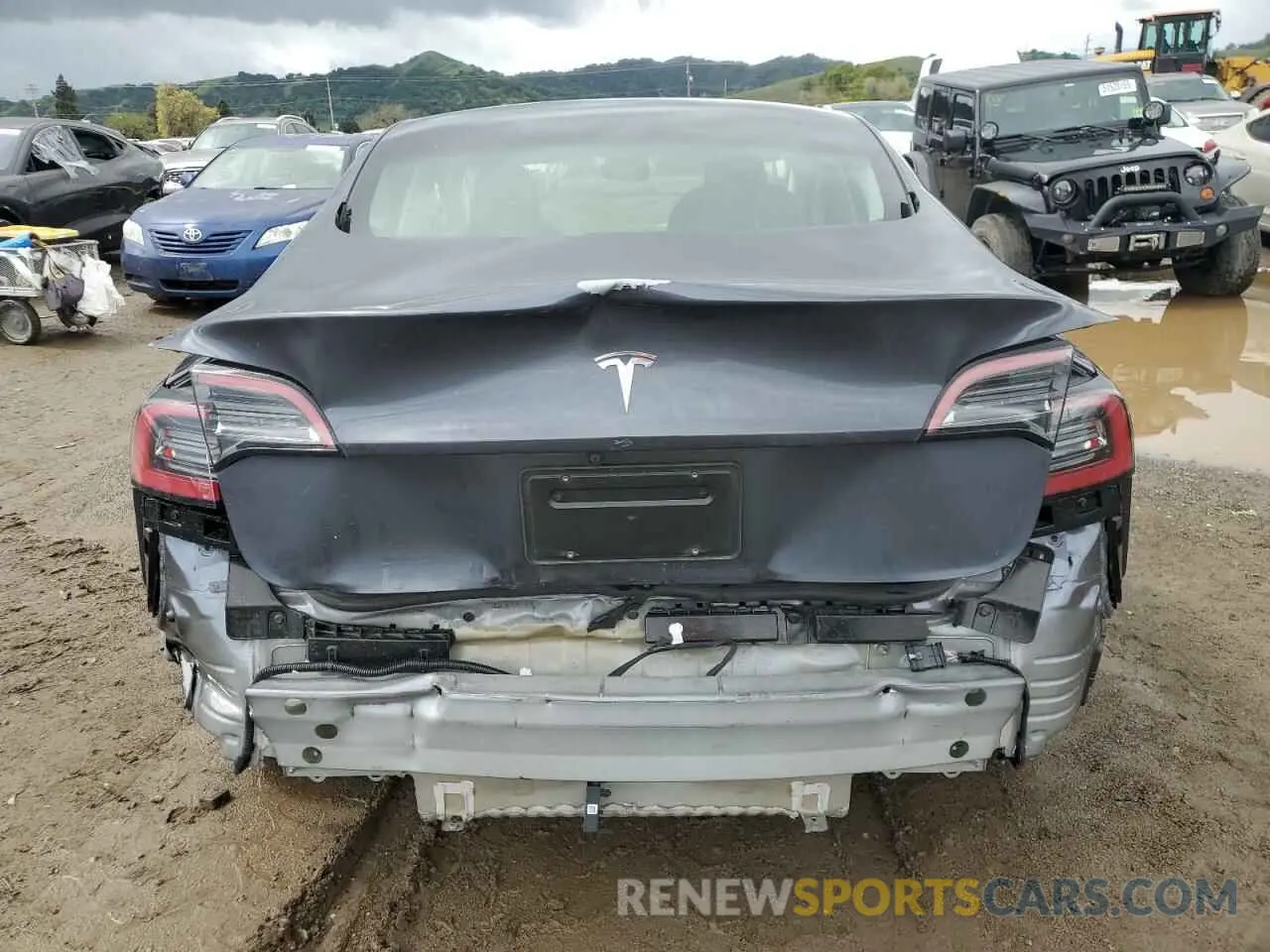 6 Фотография поврежденного автомобиля 5YJ3E1EA8PF677153 TESLA MODEL 3 2023