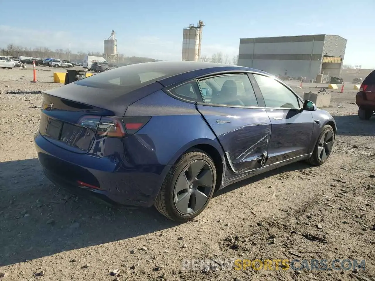 3 Фотография поврежденного автомобиля 5YJ3E1EA8PF681011 TESLA MODEL 3 2023