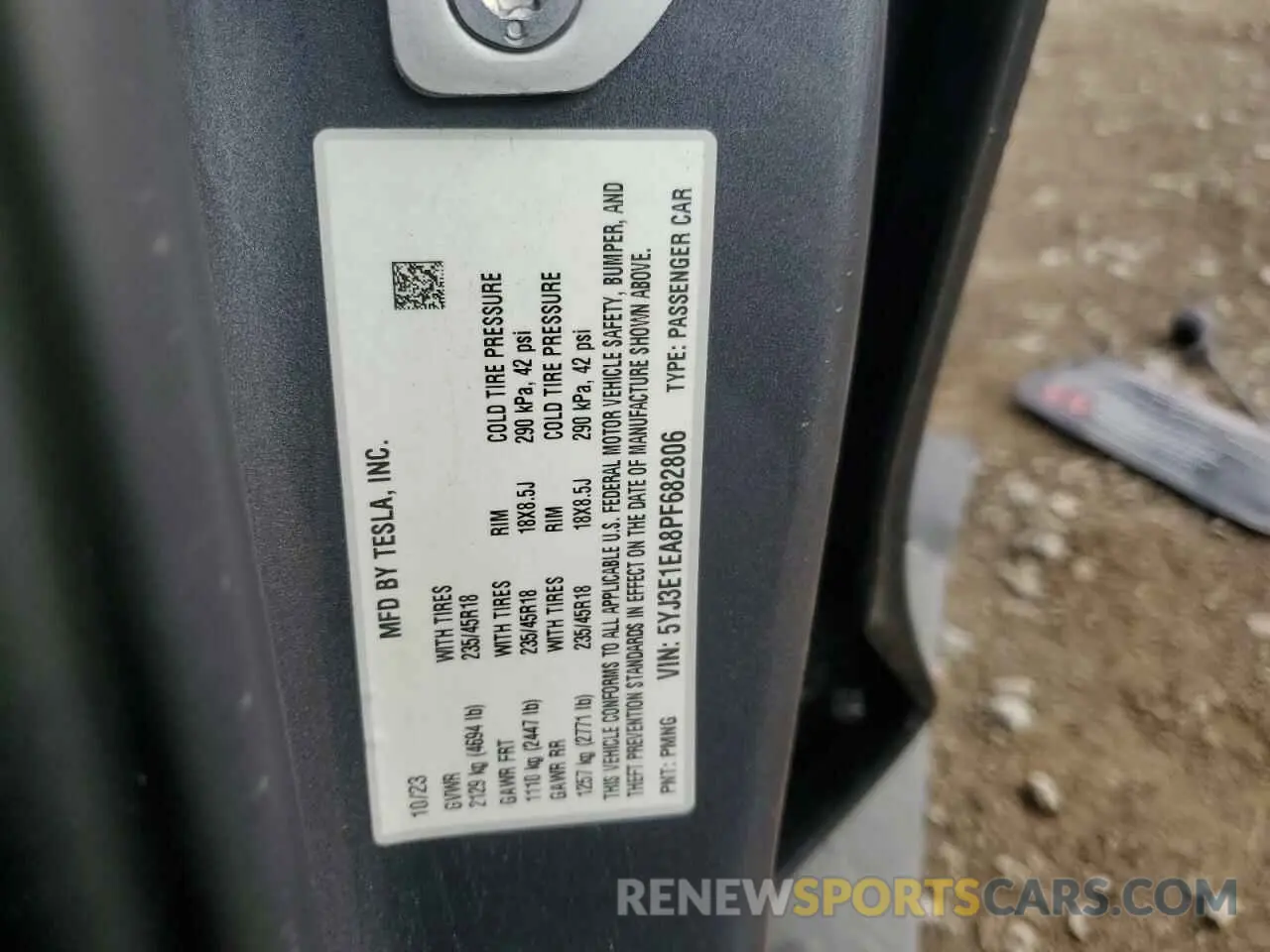 12 Фотография поврежденного автомобиля 5YJ3E1EA8PF682806 TESLA MODEL 3 2023