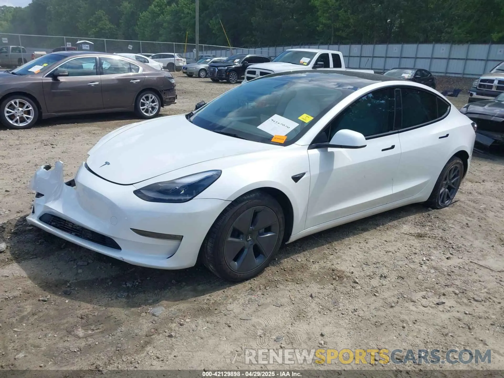 2 Фотография поврежденного автомобиля 5YJ3E1EA8PF690033 TESLA MODEL 3 2023