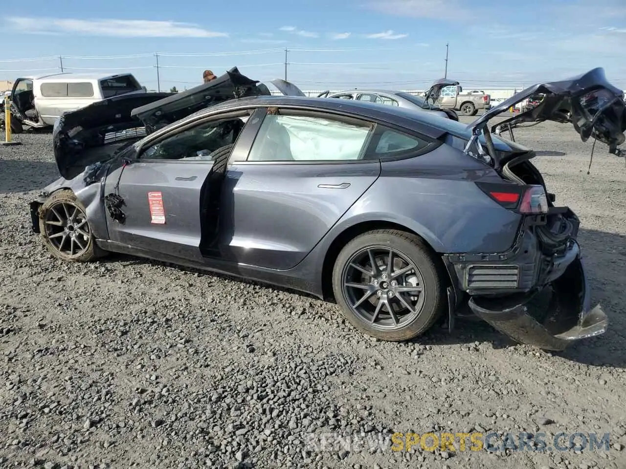 2 Фотография поврежденного автомобиля 5YJ3E1EA8PF704612 TESLA MODEL 3 2023