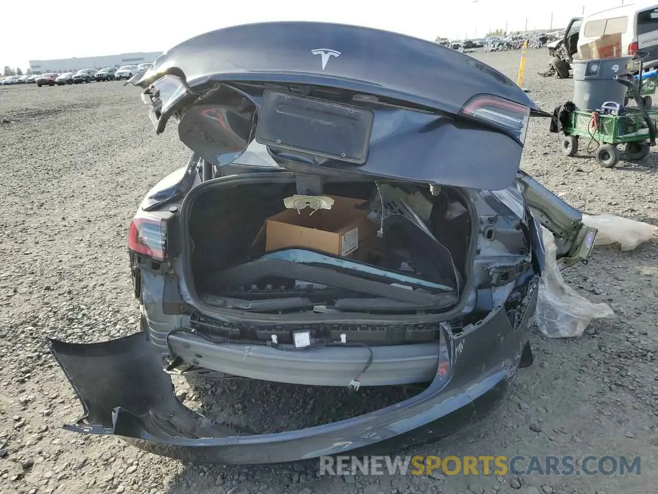 6 Фотография поврежденного автомобиля 5YJ3E1EA8PF704612 TESLA MODEL 3 2023