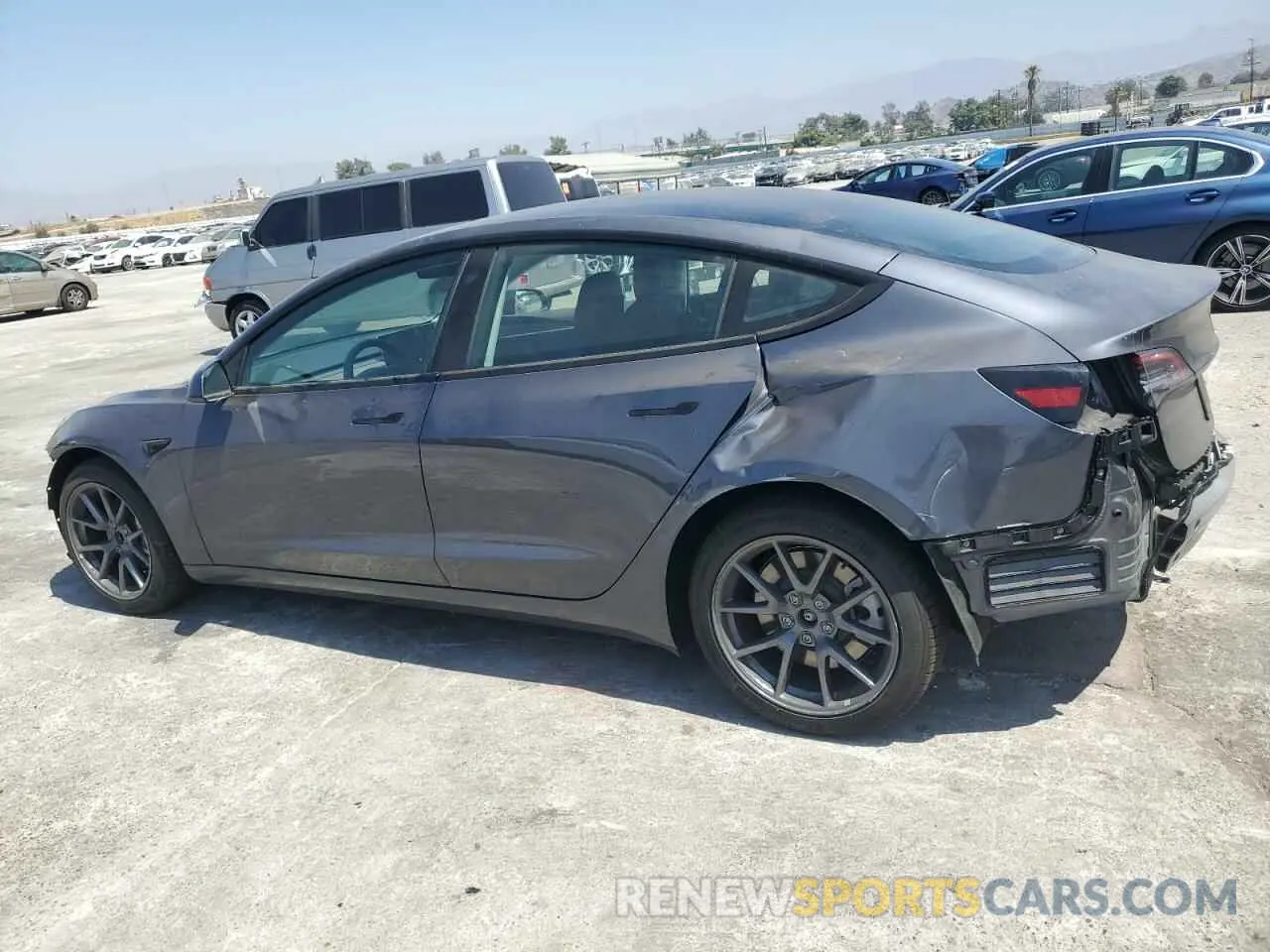 2 Фотография поврежденного автомобиля 5YJ3E1EA9PF382496 TESLA MODEL 3 2023