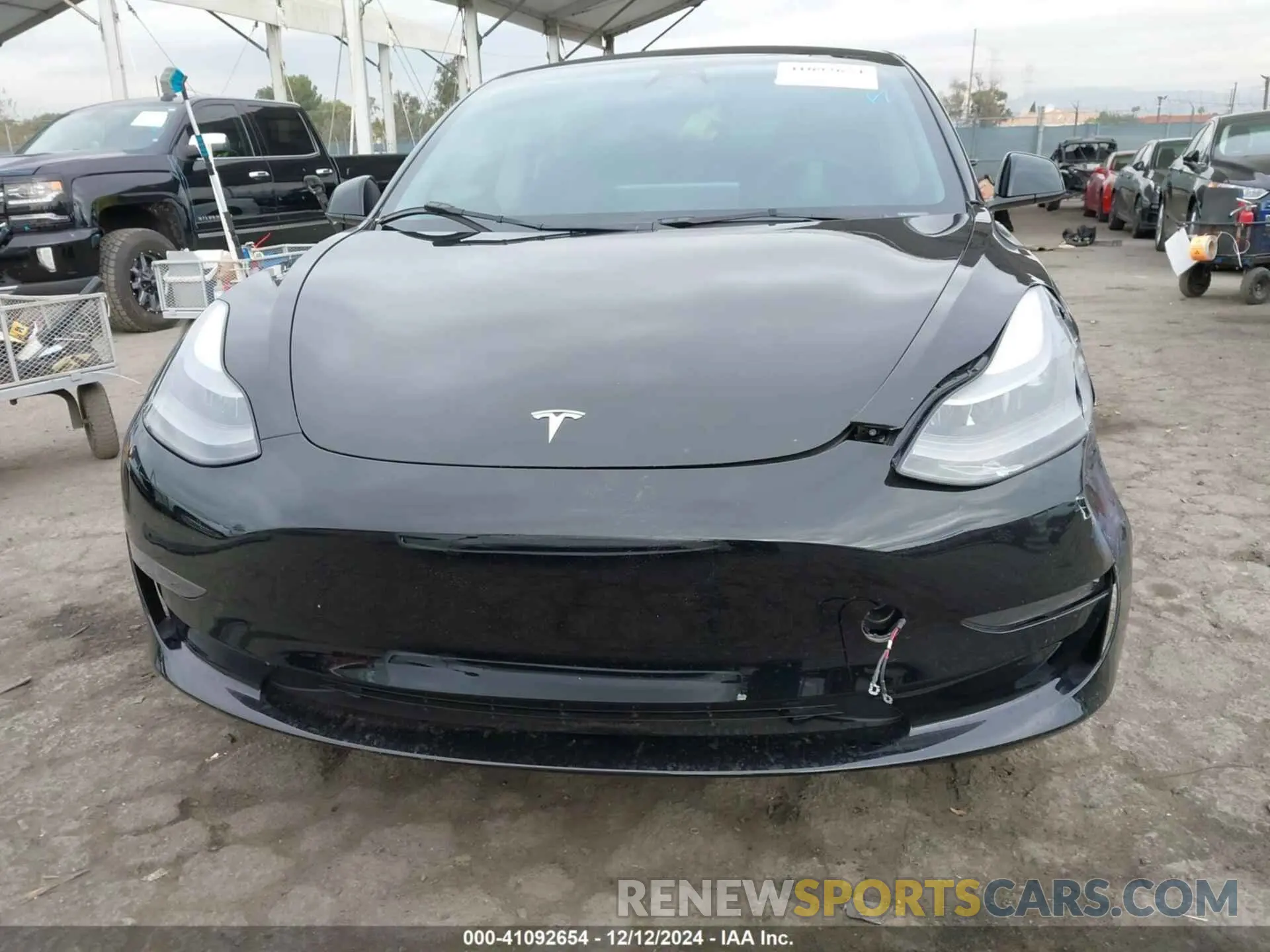 13 Photograph of a damaged car 5YJ3E1EA9PF393899 TESLA MODEL 3 2023