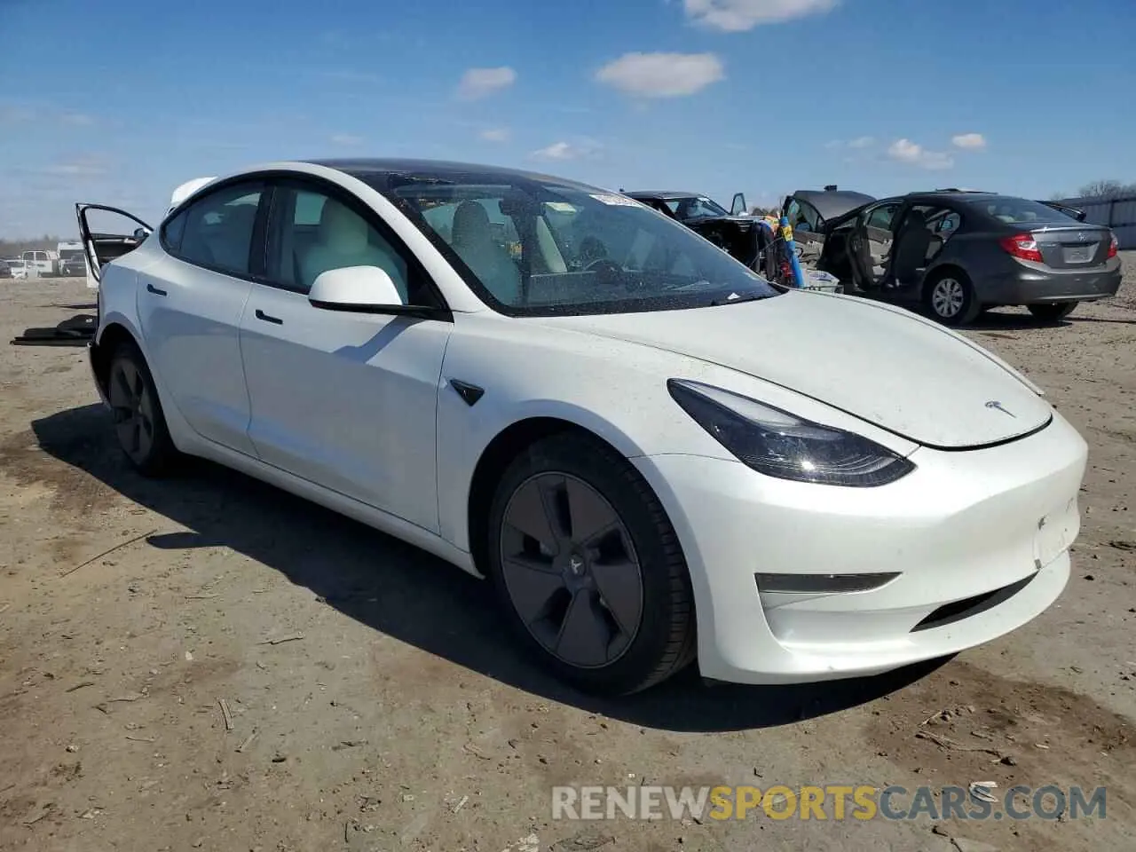 4 Photograph of a damaged car 5YJ3E1EA9PF425427 TESLA MODEL 3 2023