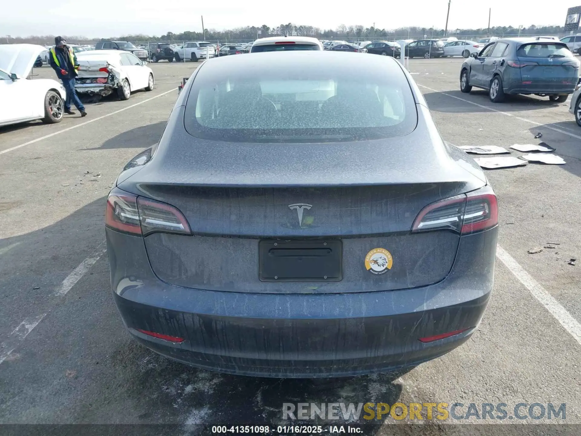 16 Фотография поврежденного автомобиля 5YJ3E1EA9PF426173 TESLA MODEL 3 2023