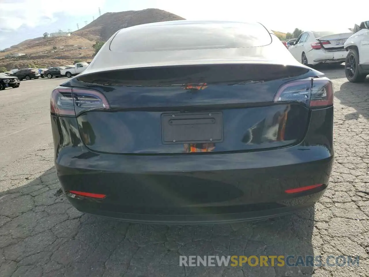 6 Фотография поврежденного автомобиля 5YJ3E1EA9PF457164 TESLA MODEL 3 2023