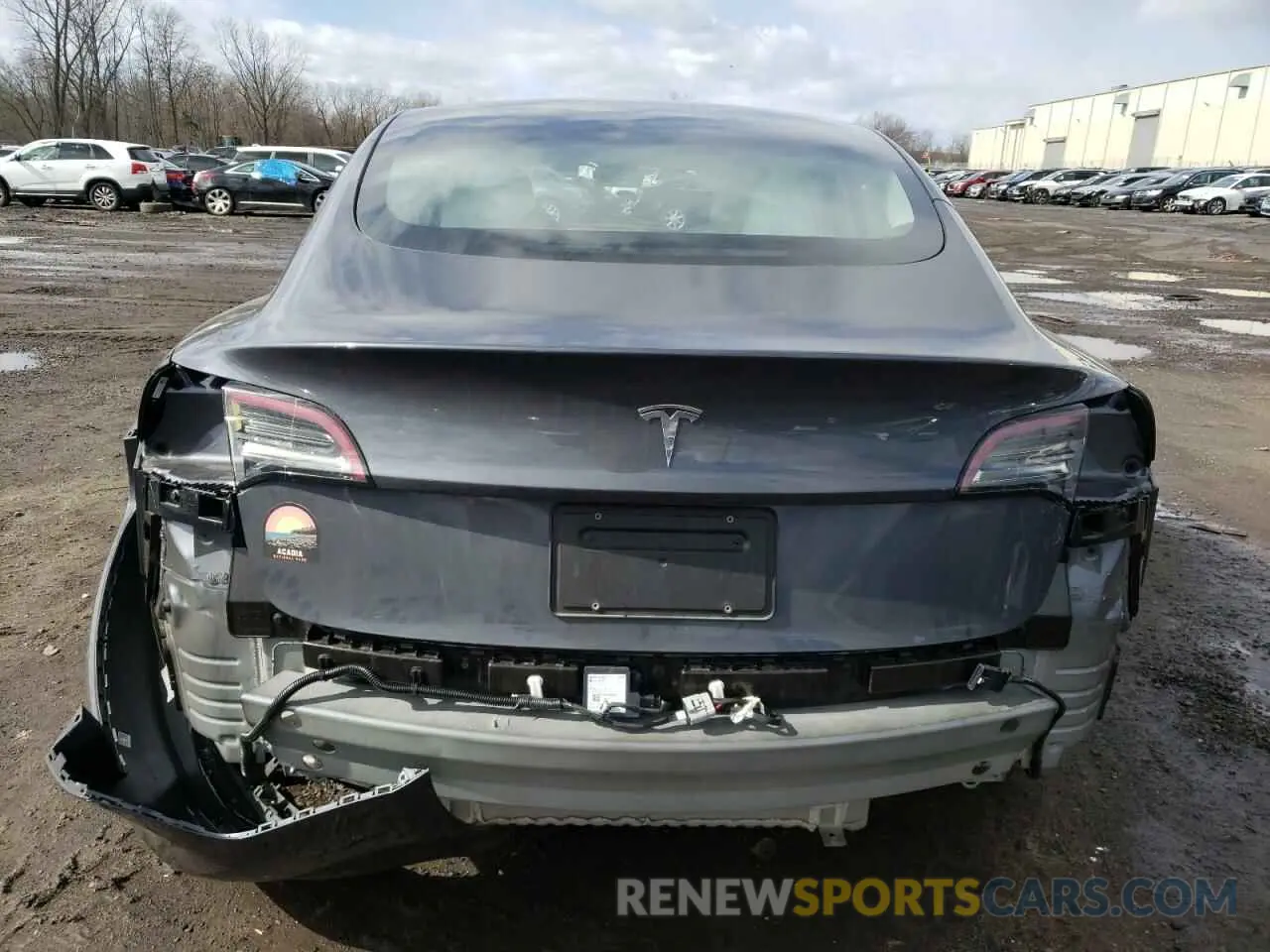 6 Photograph of a damaged car 5YJ3E1EA9PF461537 TESLA MODEL 3 2023