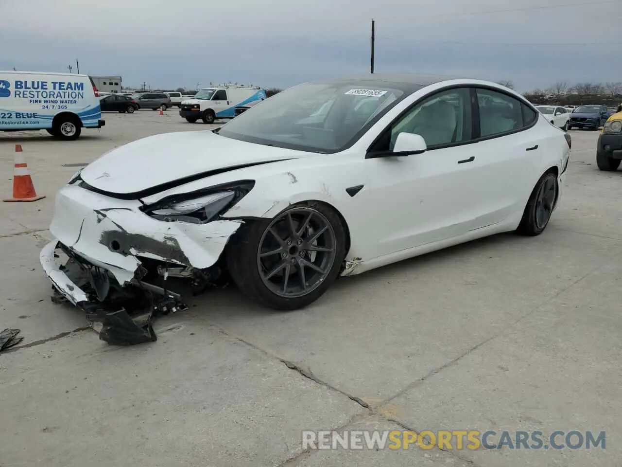 1 Photograph of a damaged car 5YJ3E1EA9PF486079 TESLA MODEL 3 2023