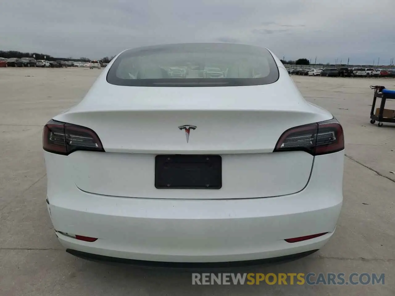 6 Photograph of a damaged car 5YJ3E1EA9PF486079 TESLA MODEL 3 2023