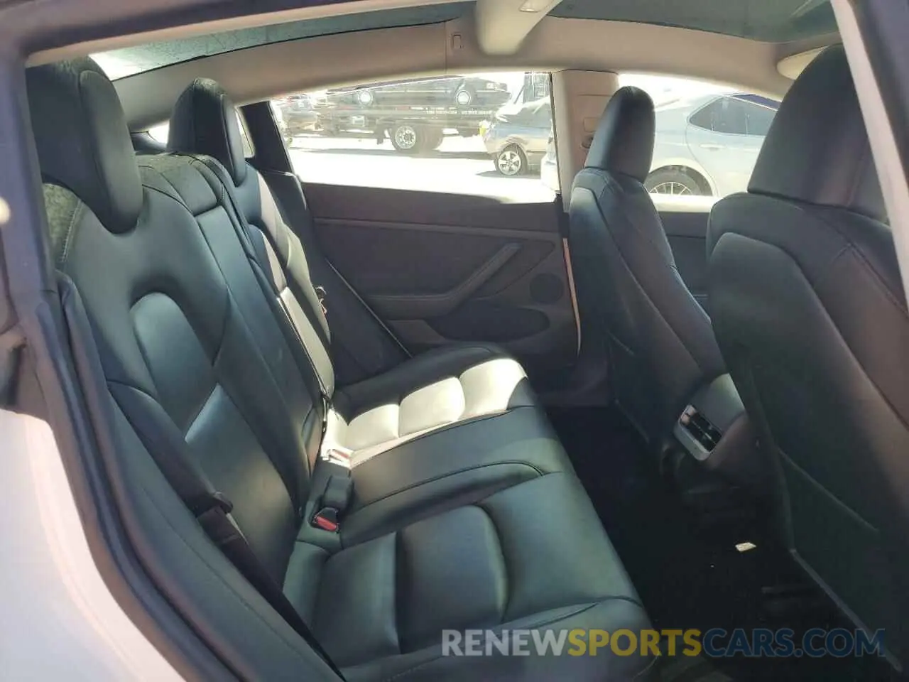 10 Photograph of a damaged car 5YJ3E1EA9PF491315 TESLA MODEL 3 2023