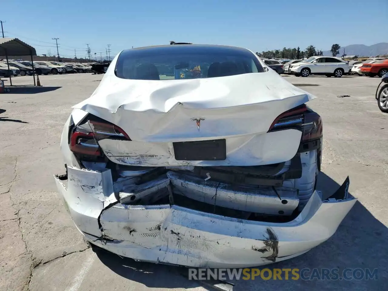 6 Photograph of a damaged car 5YJ3E1EA9PF491315 TESLA MODEL 3 2023