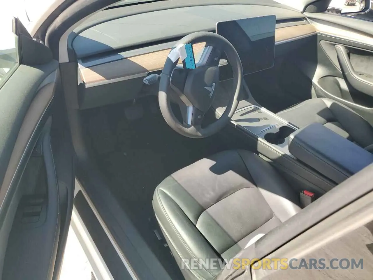 8 Photograph of a damaged car 5YJ3E1EA9PF491315 TESLA MODEL 3 2023