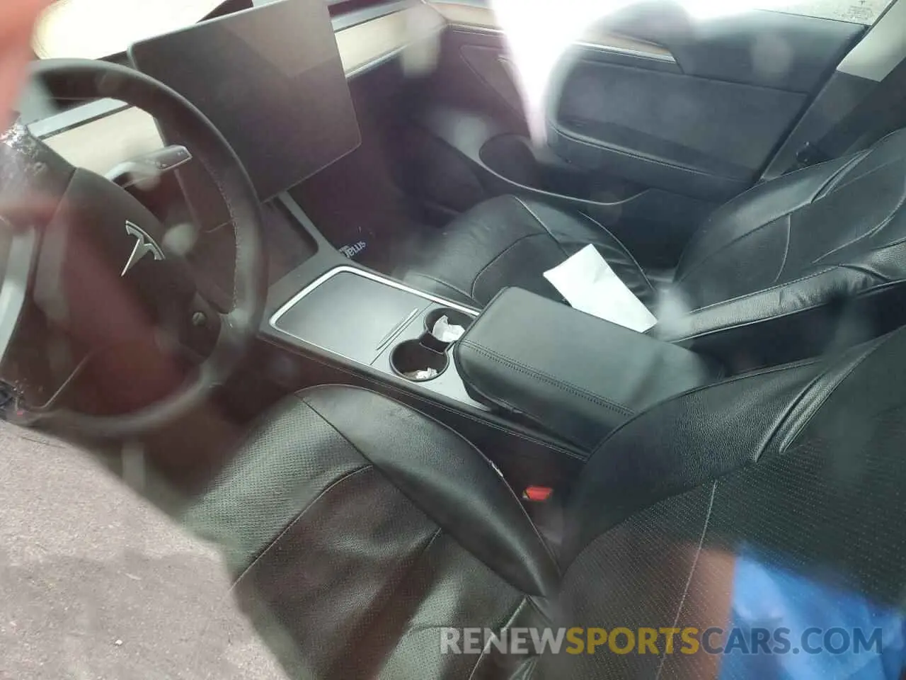 8 Photograph of a damaged car 5YJ3E1EA9PF543672 TESLA MODEL 3 2023