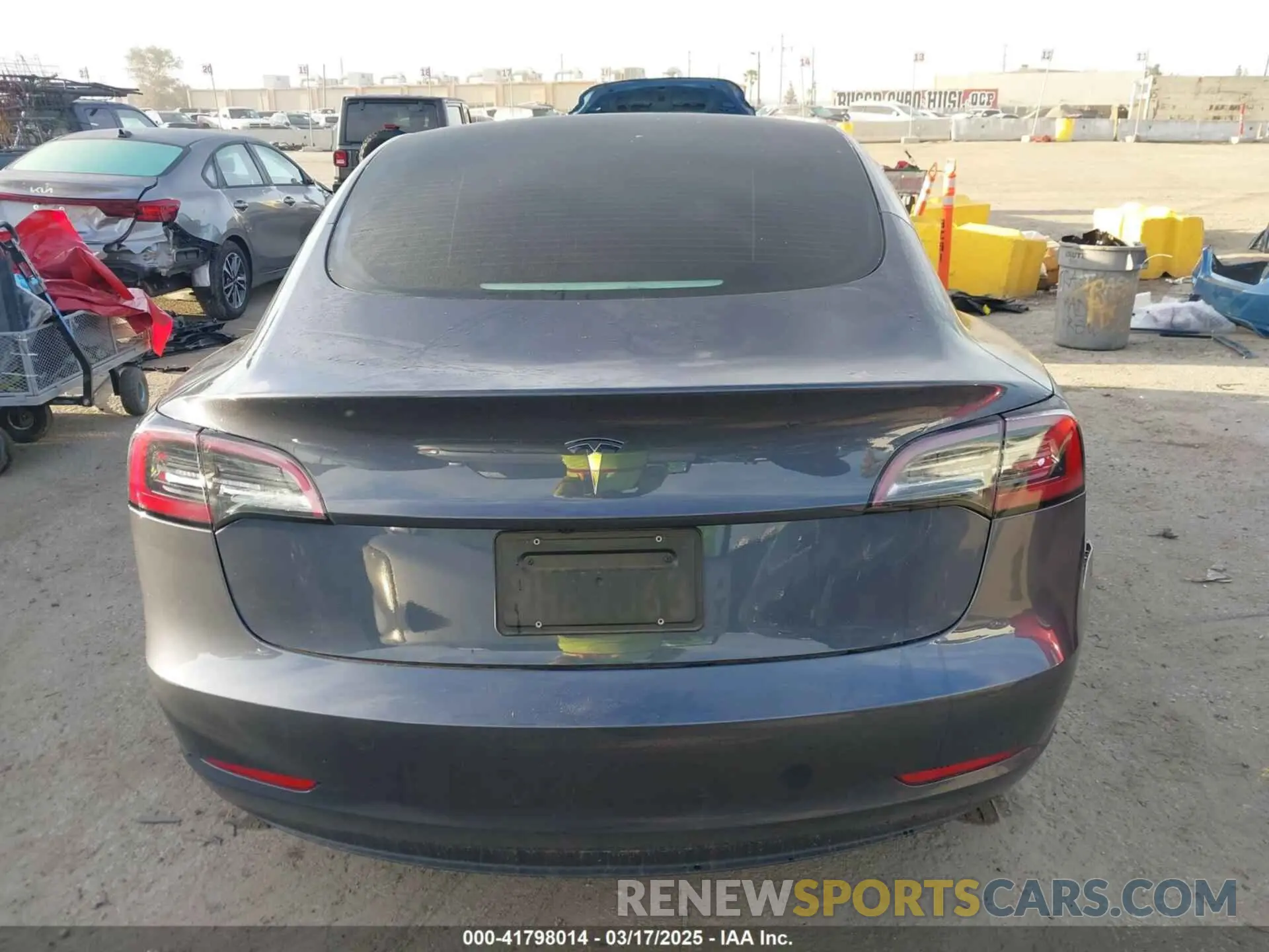 16 Photograph of a damaged car 5YJ3E1EA9PF569494 TESLA MODEL 3 2023