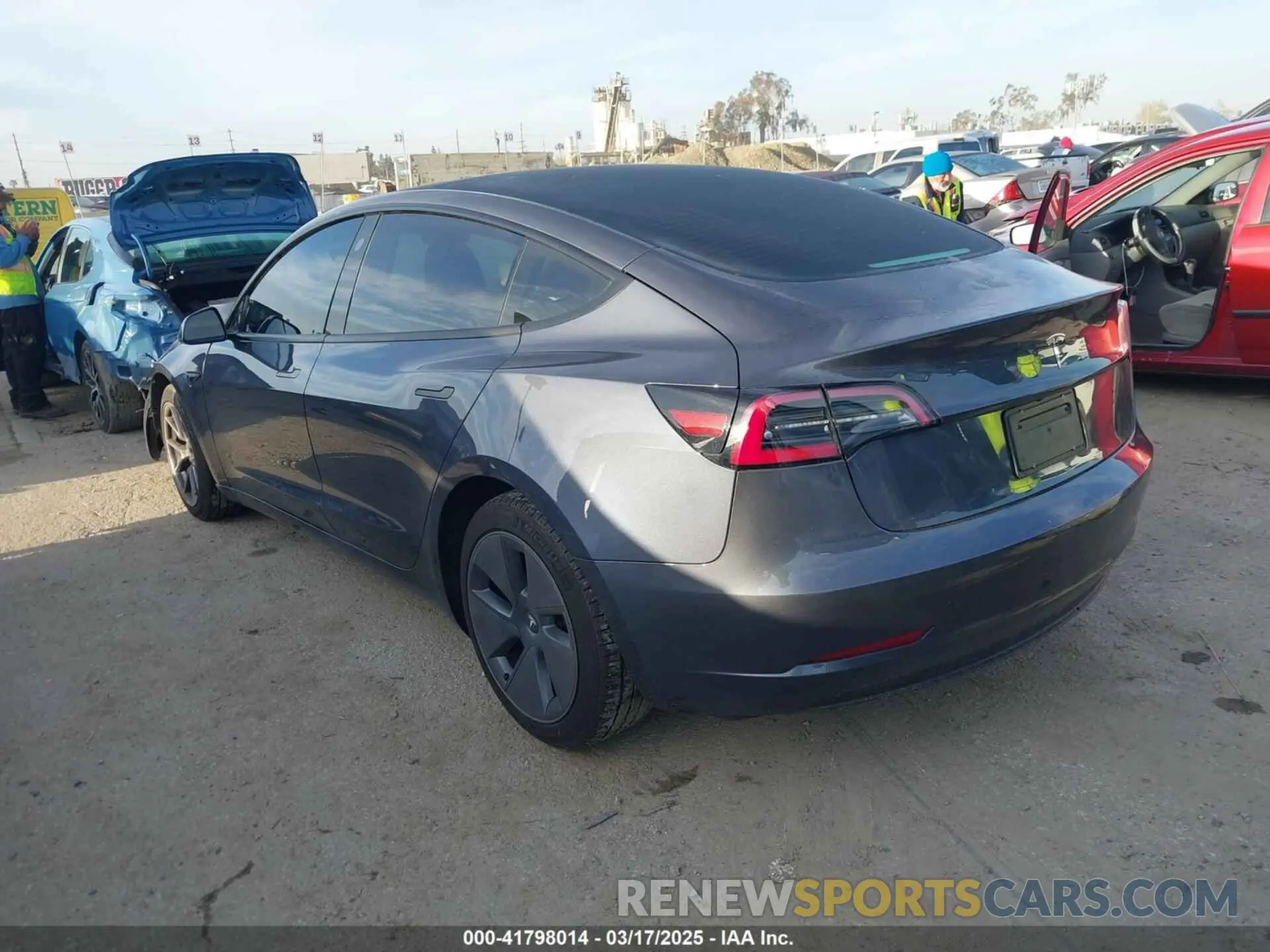 3 Photograph of a damaged car 5YJ3E1EA9PF569494 TESLA MODEL 3 2023