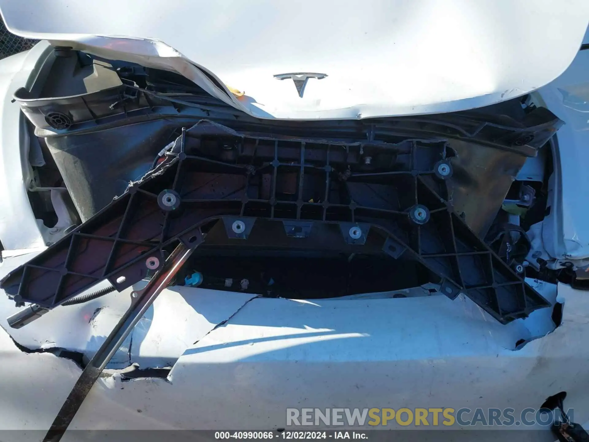 10 Photograph of a damaged car 5YJ3E1EA9PF577451 TESLA MODEL 3 2023