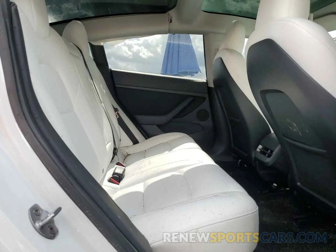 10 Фотография поврежденного автомобиля 5YJ3E1EA9PF582536 TESLA MODEL 3 2023