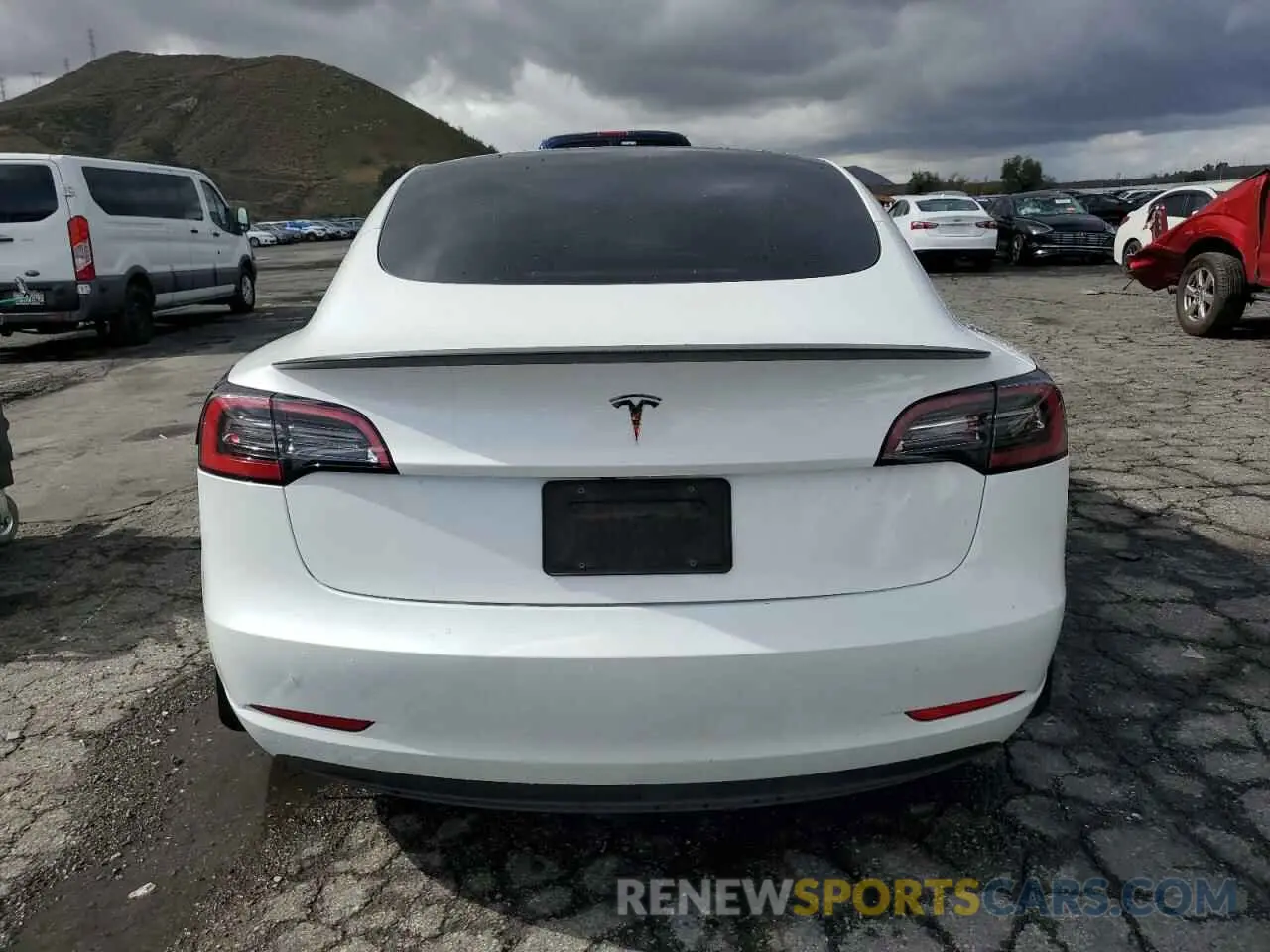 6 Фотография поврежденного автомобиля 5YJ3E1EA9PF582536 TESLA MODEL 3 2023