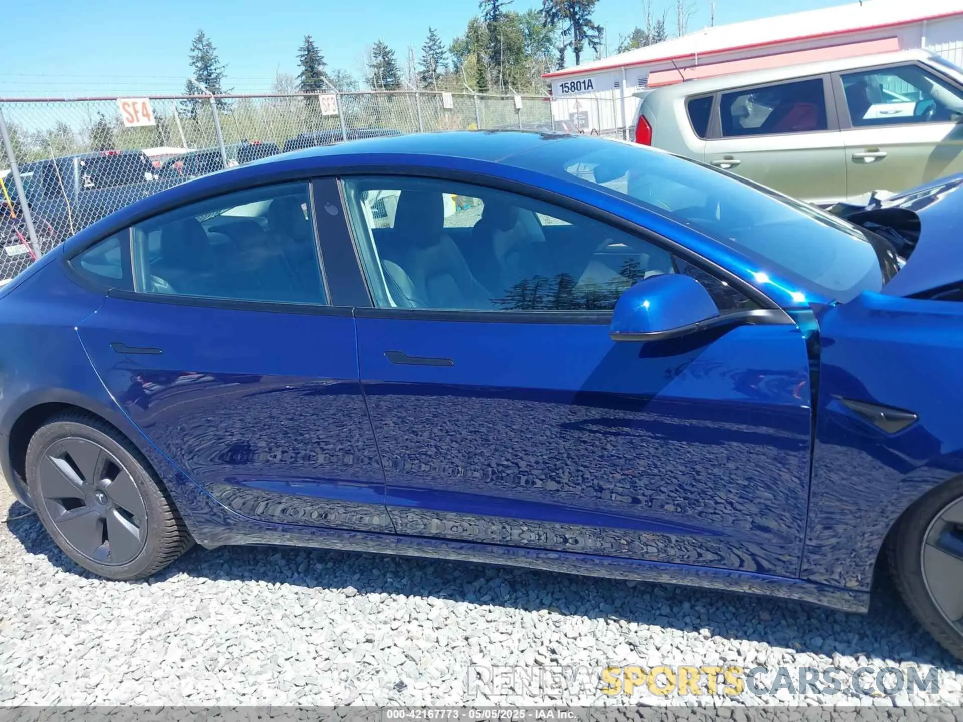 13 Photograph of a damaged car 5YJ3E1EA9PF639141 TESLA MODEL 3 2023