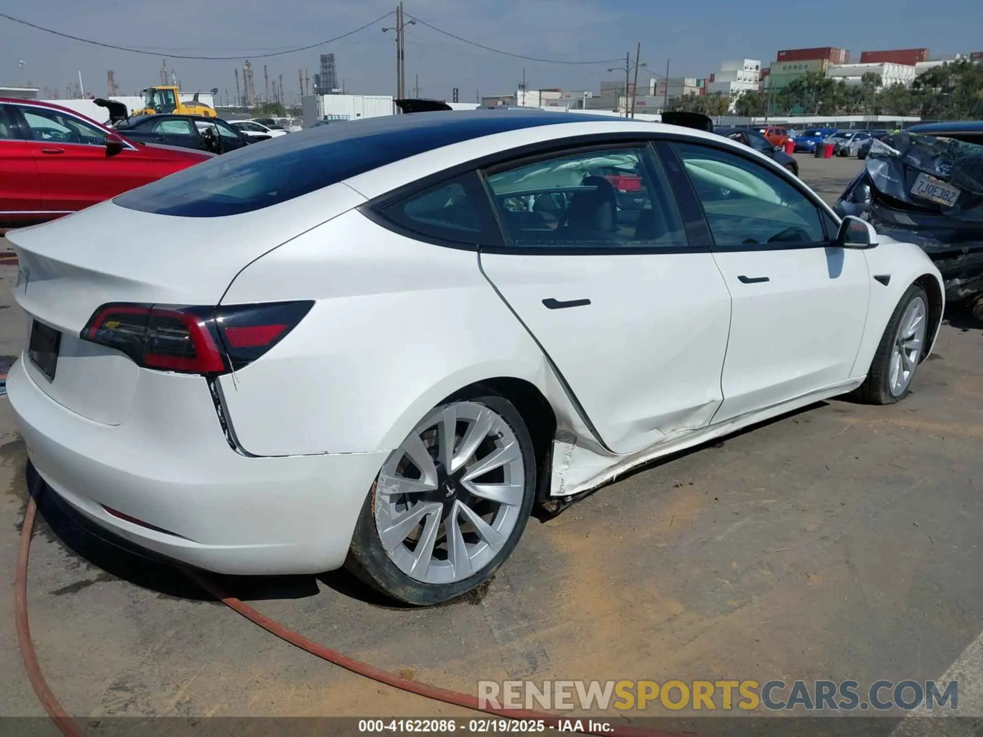 6 Фотография поврежденного автомобиля 5YJ3E1EA9PF640015 TESLA MODEL 3 2023