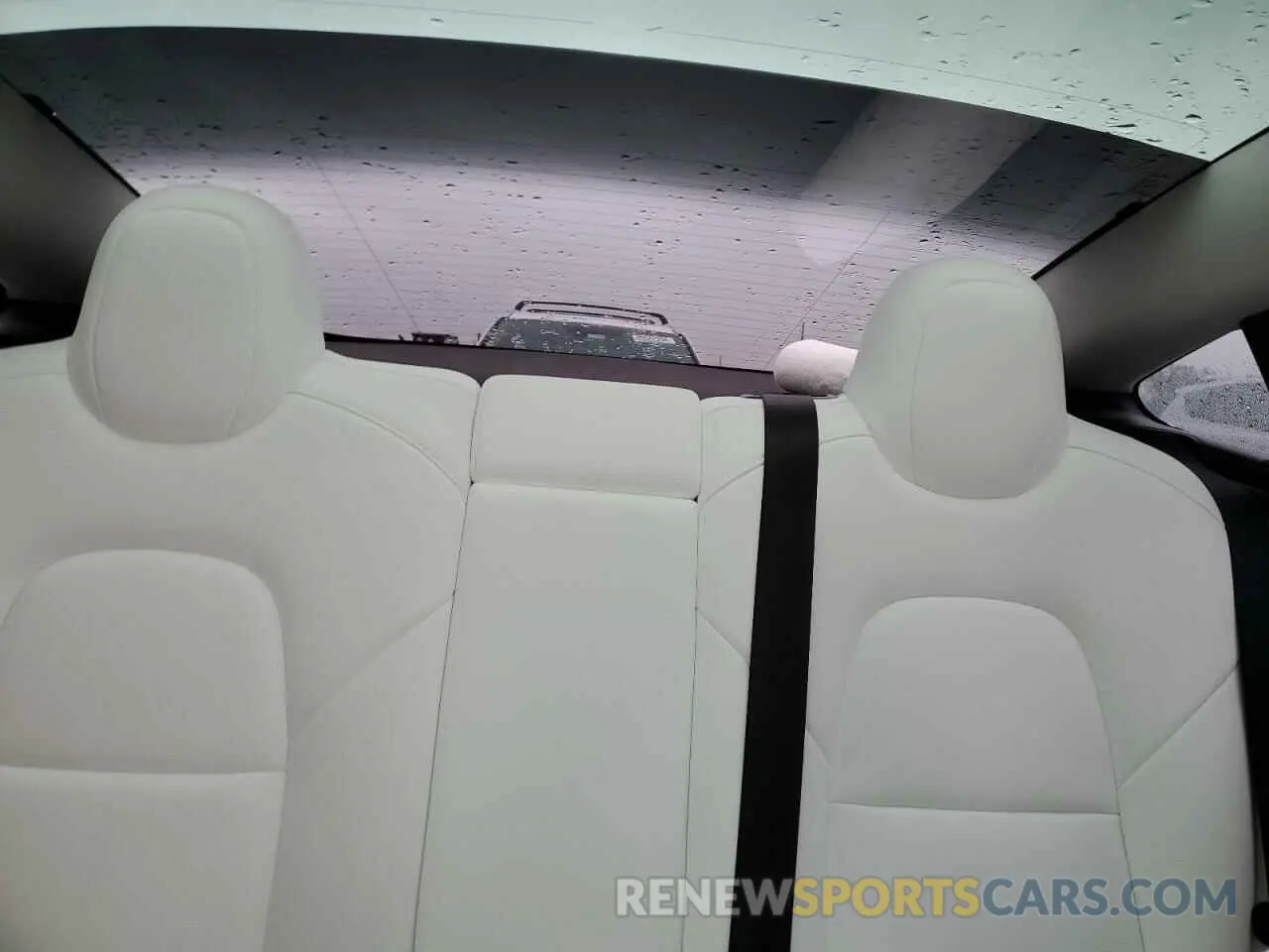 10 Photograph of a damaged car 5YJ3E1EA9PF645800 TESLA MODEL 3 2023