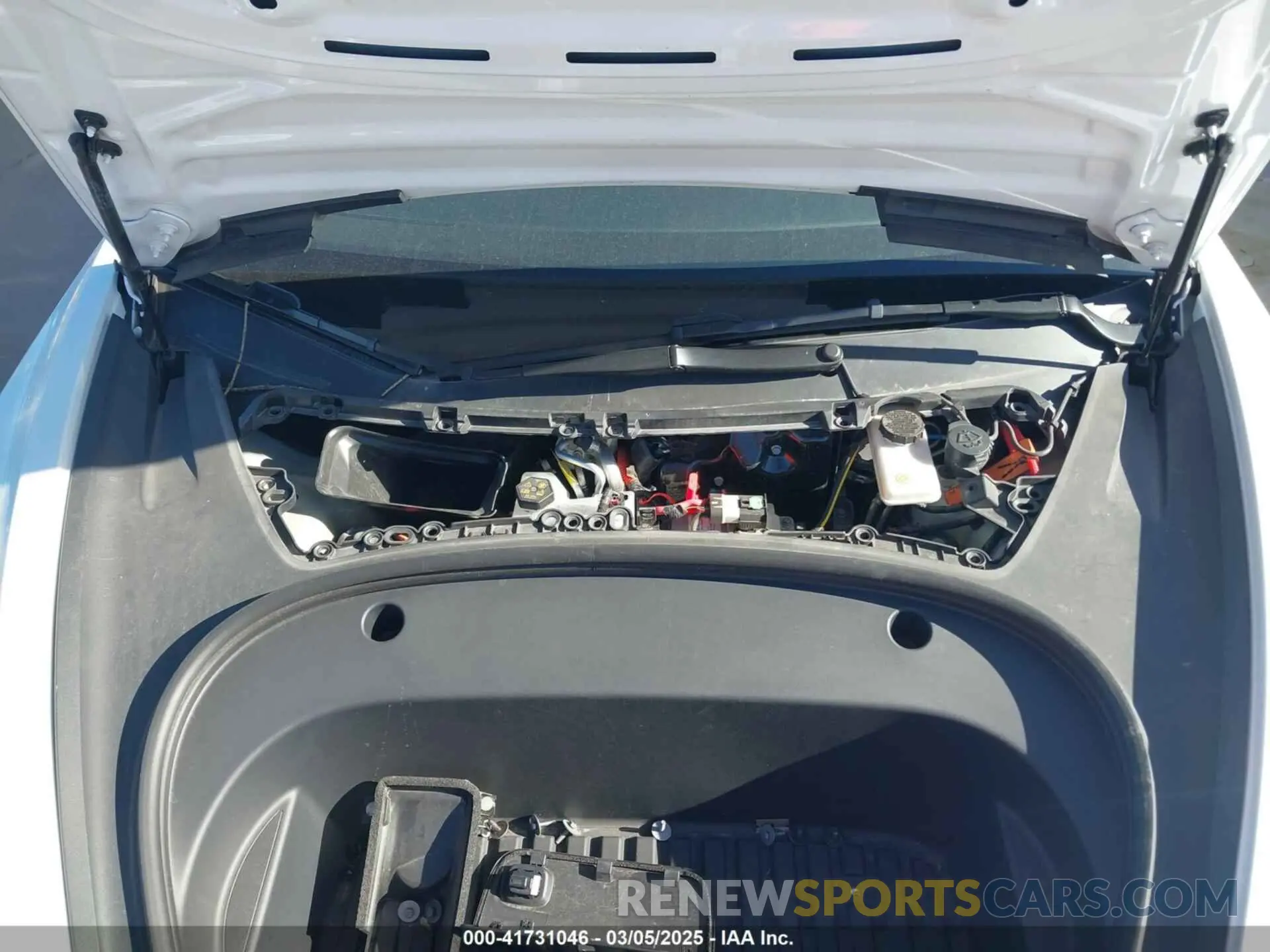 10 Photograph of a damaged car 5YJ3E1EA9PF664377 TESLA MODEL 3 2023