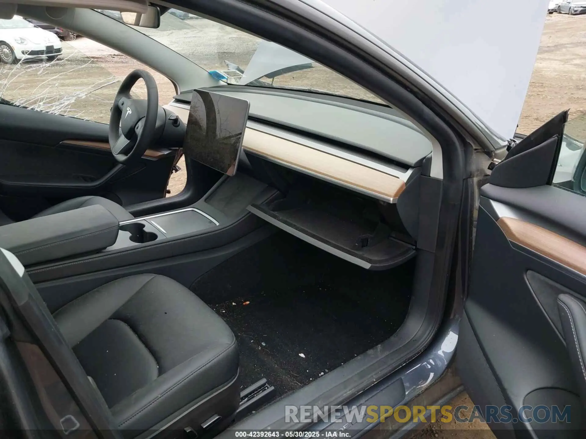 5 Photograph of a damaged car 5YJ3E1EA9PF673399 TESLA MODEL 3 2023