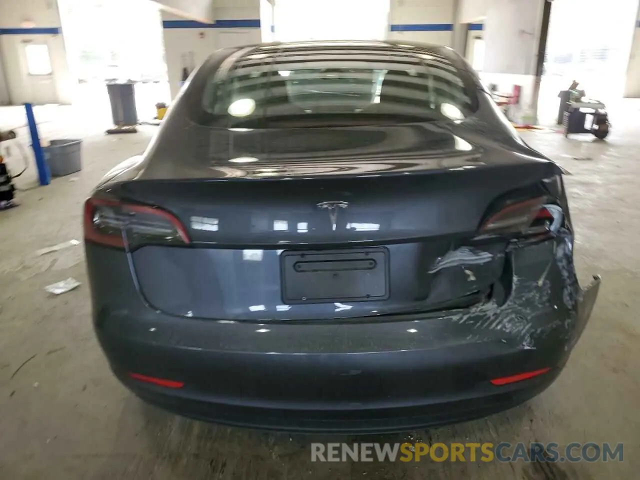 6 Фотография поврежденного автомобиля 5YJ3E1EA9PF697895 TESLA MODEL 3 2023