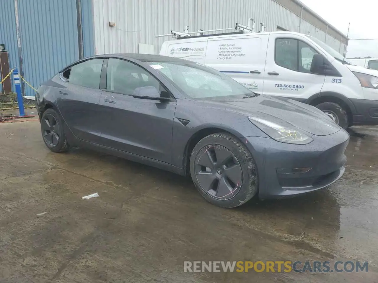 4 Фотография поврежденного автомобиля 5YJ3E1EA9PF699744 TESLA MODEL 3 2023