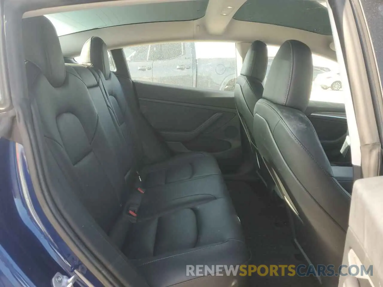 10 Photograph of a damaged car 5YJ3E1EA9PF712542 TESLA MODEL 3 2023
