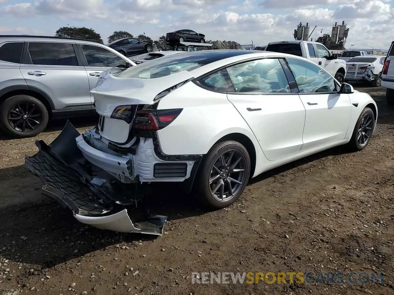 3 Photograph of a damaged car 5YJ3E1EA9PF713917 TESLA MODEL 3 2023