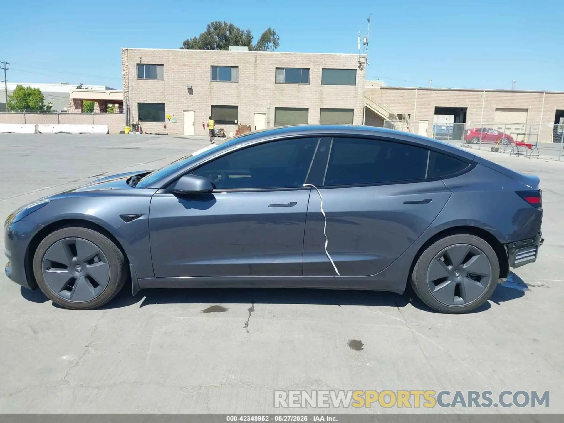 15 Фотография поврежденного автомобиля 5YJ3E1EAXPF405588 TESLA MODEL 3 2023