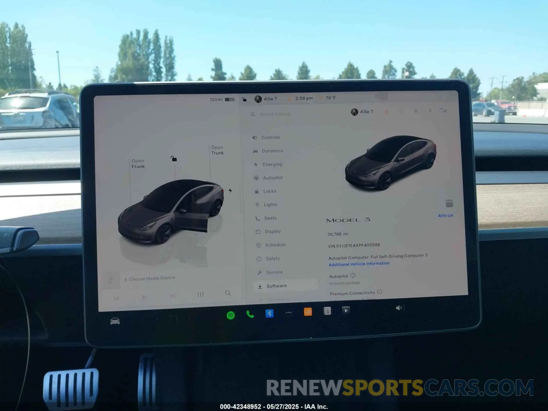 19 Фотография поврежденного автомобиля 5YJ3E1EAXPF405588 TESLA MODEL 3 2023
